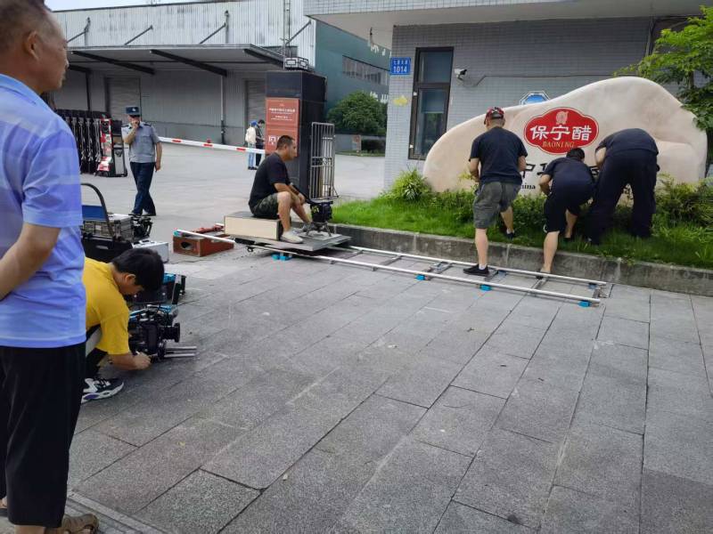白塔区广告片拍摄公司核心优势：全流程服务，让品牌广告片省心更出彩